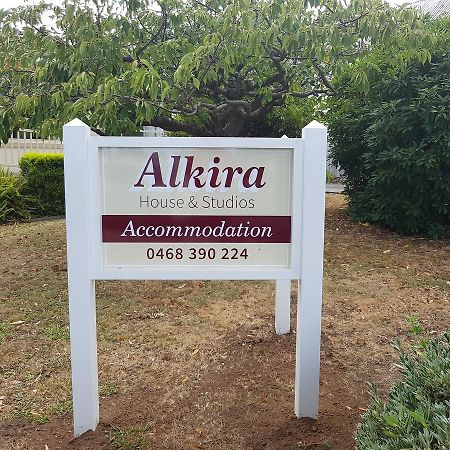 Alkira Hotel Leongatha Exterior photo